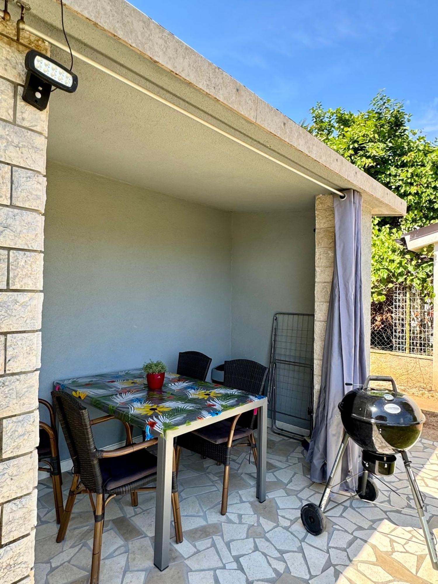 Enna Apartment B Meerblick Perfect Location Medulin Buitenkant foto