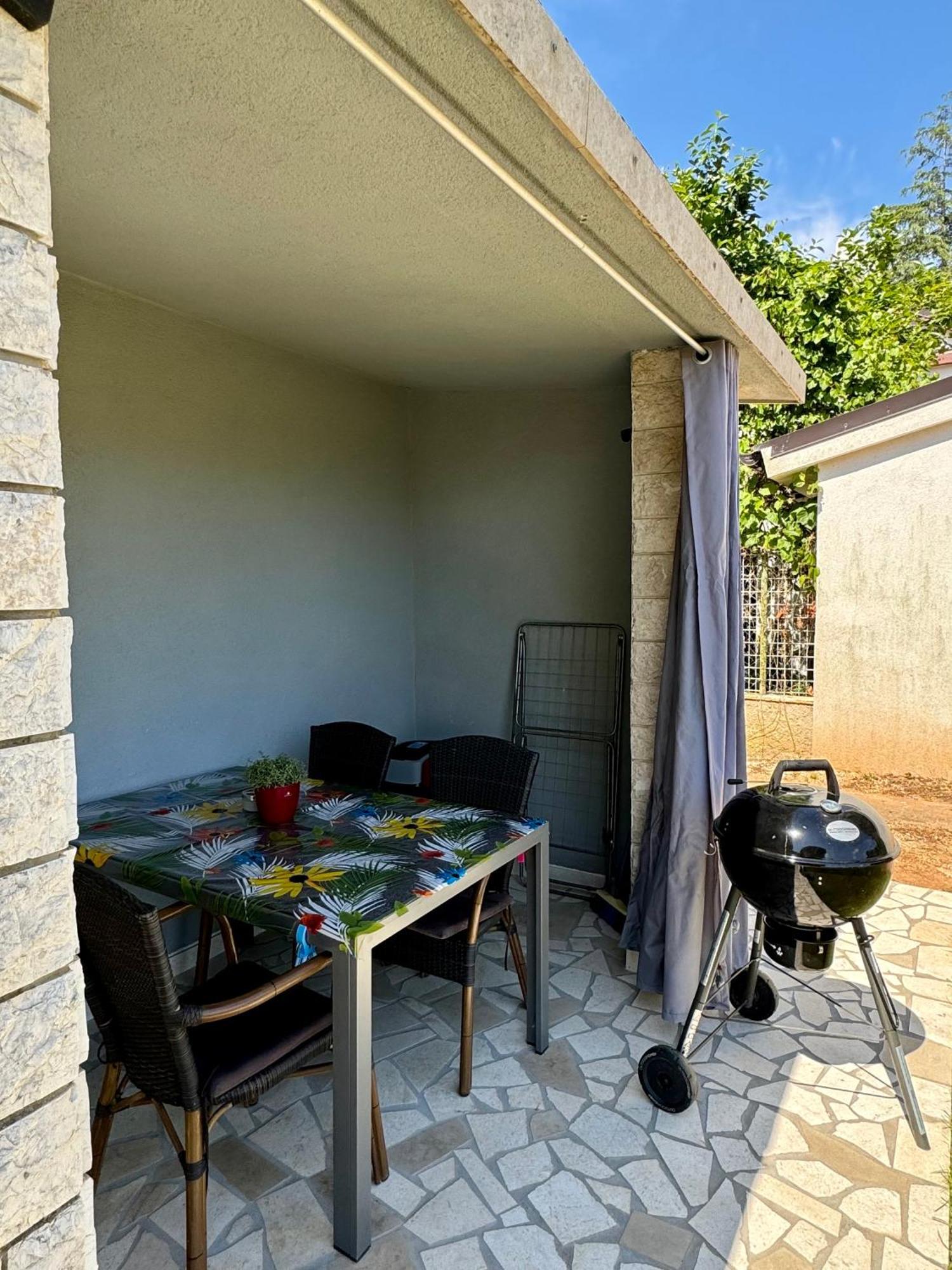 Enna Apartment B Meerblick Perfect Location Medulin Buitenkant foto